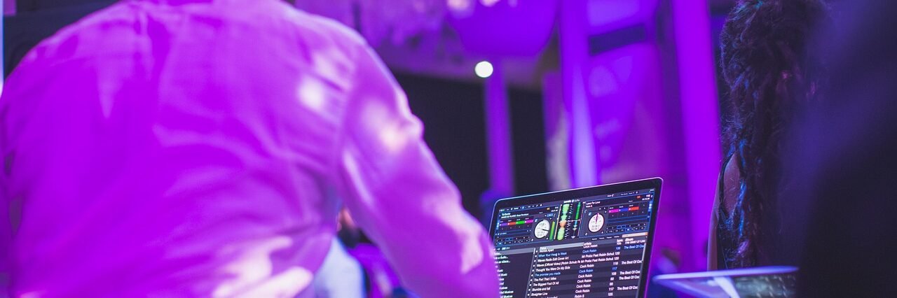 cropped gaa1677368ed07b9a3174f07b4ba0004cf6296ea17cd1893859198e28ac6dbf6d473e0759b853cf0428826d0e40a7b89e2f0057e487ae1a004abd3a6003d4995b 1280 7072096.jpg